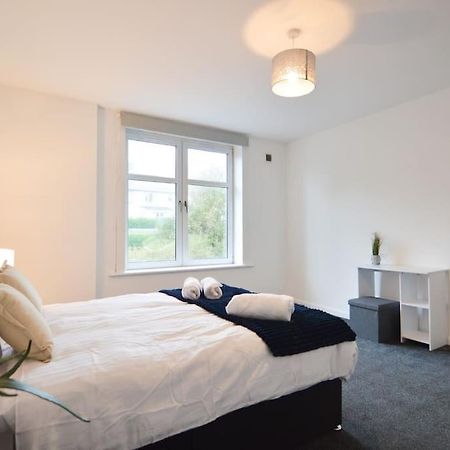 Contemporary 3 Bedroom Flat Κιρκάλντυ Εξωτερικό φωτογραφία