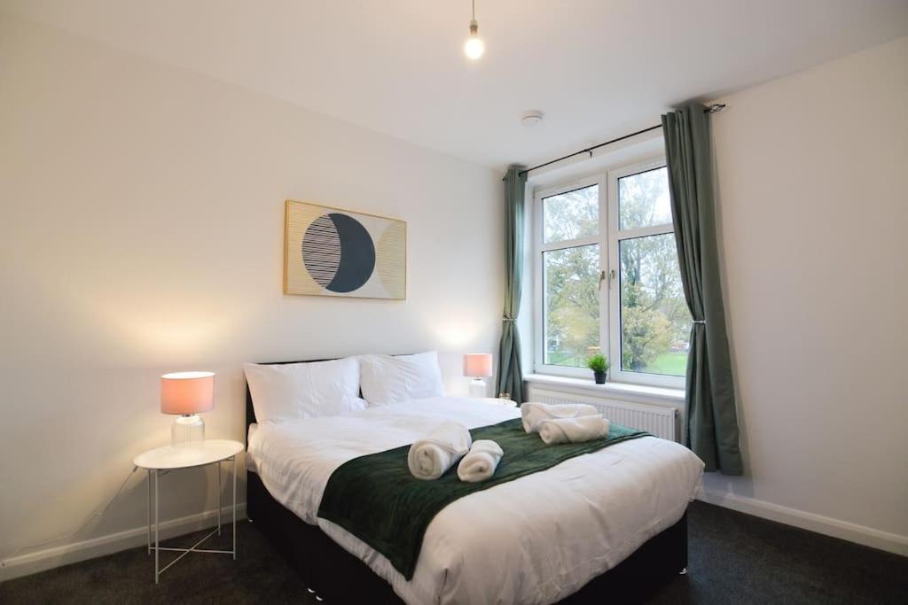 Contemporary 3 Bedroom Flat Κιρκάλντυ Εξωτερικό φωτογραφία